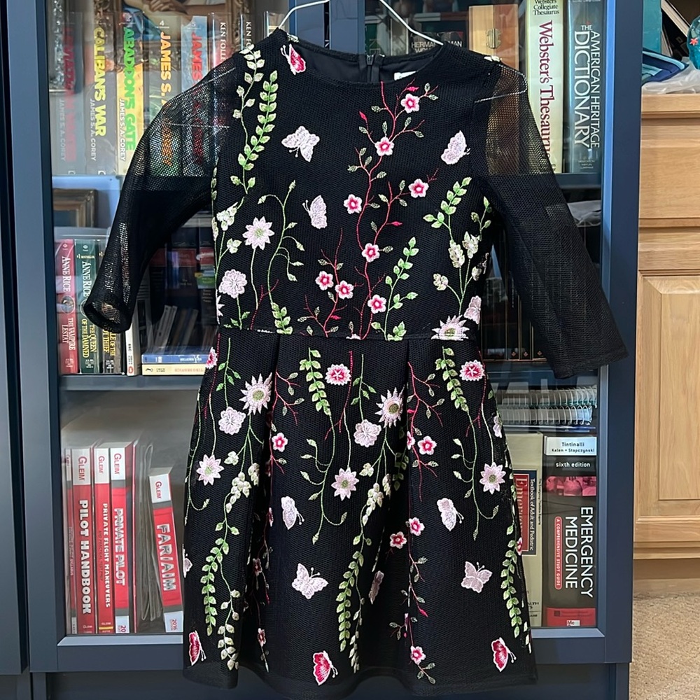 Black Floral David Charles Black Label Dress. Size 11
